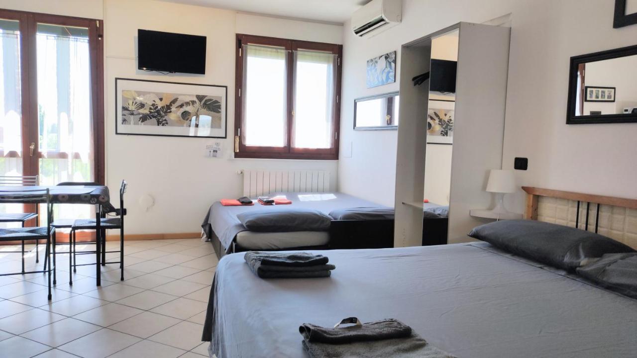 Bologna Vista Parco Apartment 2 Letti Matrimoniali ภายนอก รูปภาพ